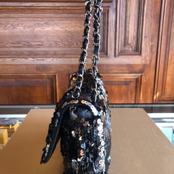 Chanel Sequin Reversible 'Summer Night' Flap Bag - Picture 8 of 12